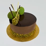 Dubai Chocolate Pistachio Cake