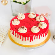 Red Velvet Frosting Cake