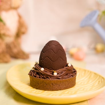Easter Egg Noir 