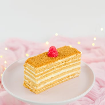 gateau35tea Strawberry Gateaux Slice | Caffè Concerto