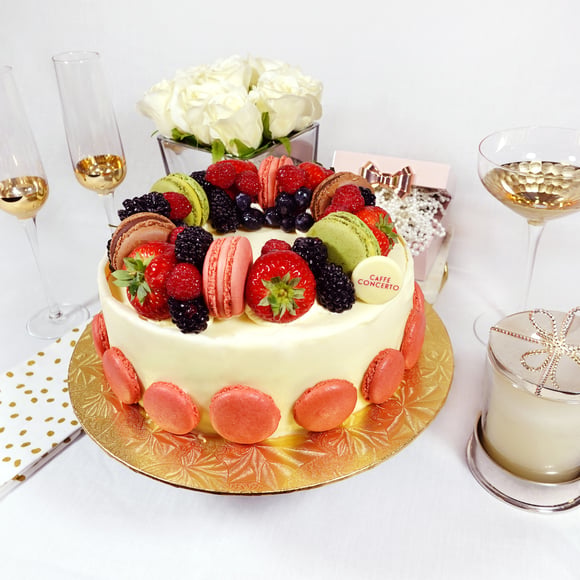 Macaron on Mousse