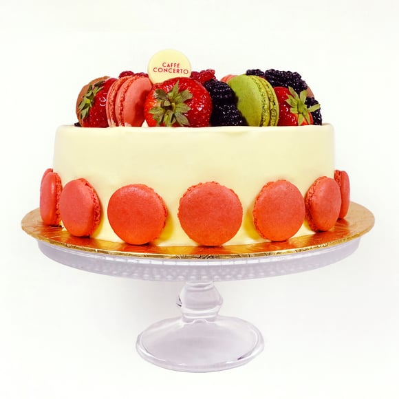 Macaron on Mousse